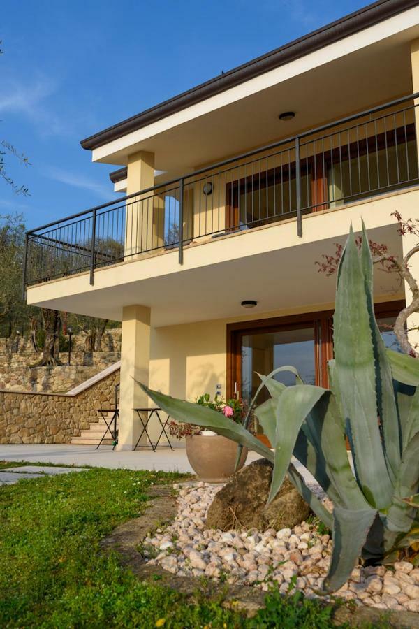 Maison Balu Villa Torri Del Benaco Eksteriør bilde